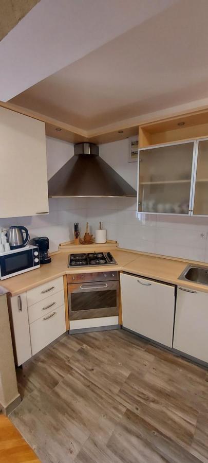 Apartman Stefan Karlobag Ngoại thất bức ảnh